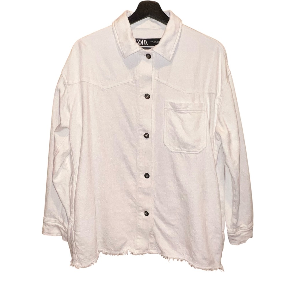Zara Oversized White Denim Jacket Womens S‎ Frayed Hem Button Down Shacket